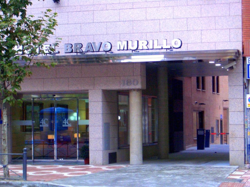 4C Bravo Murillo Madrid Buitenkant foto
